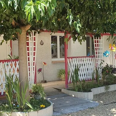 Villa Au Rendez-Vous Des Arts à Alzonne Extérieur photo